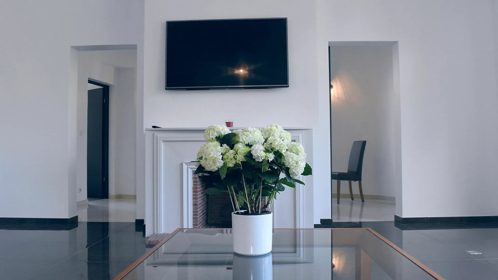 Pelican - Parisian Flat 4 Bedrooms Apartment