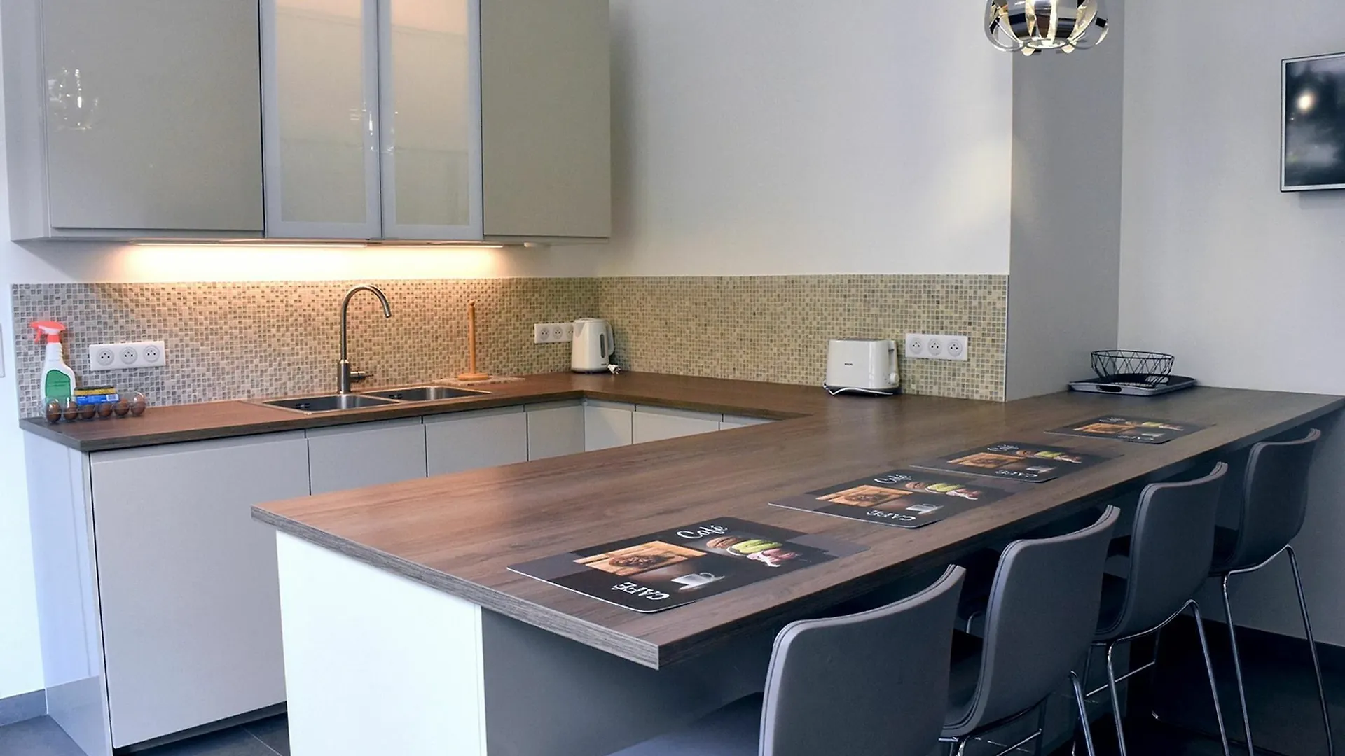Pelican - Parisian Flat 4 Bedrooms * Paris